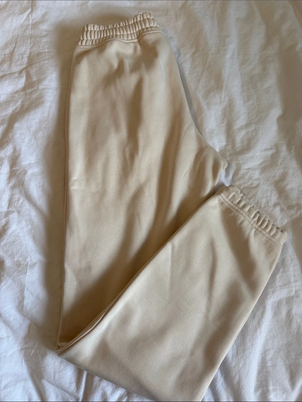 adidas men’s Beige Jogger SweatPant